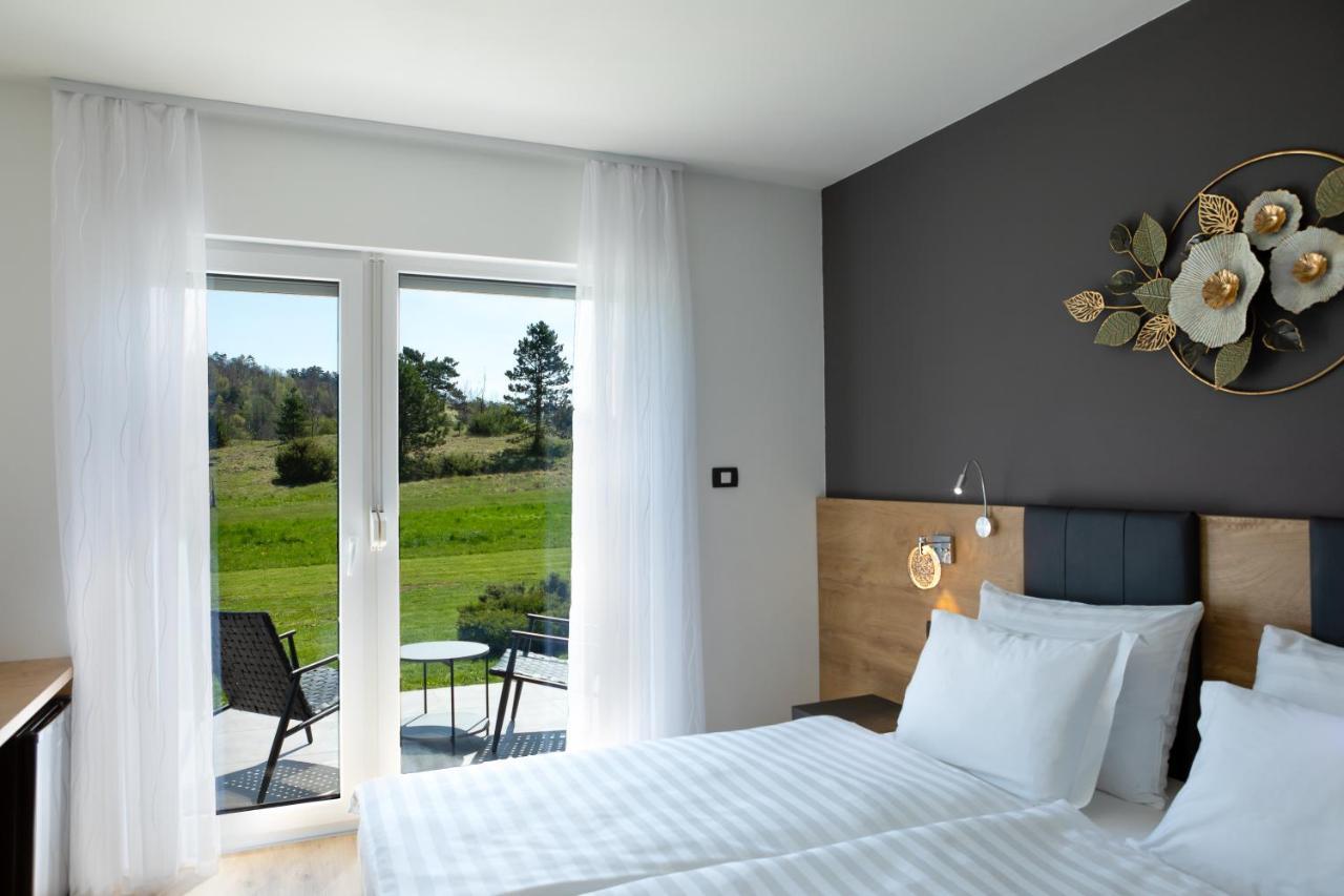 Rooms Gril Постойна Экстерьер фото